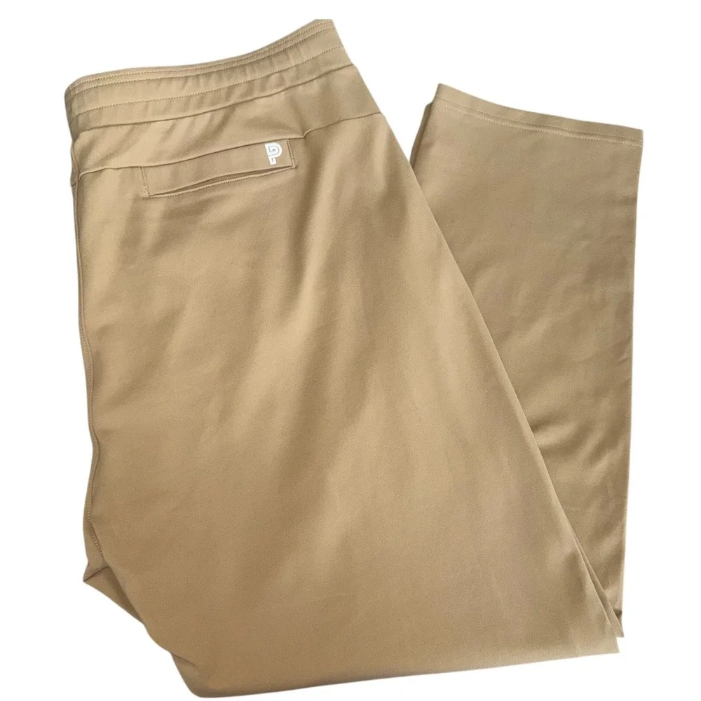Public‎ Rec NWT All Day Every Day Pant Men's 42/30 Tan Nylon Spandex Stretchy